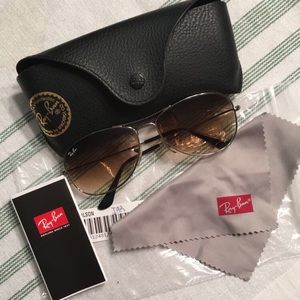 RayBan cockpit aviators RB3362 004/51